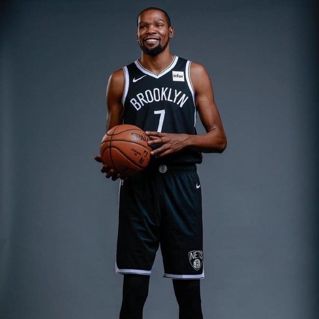 轻前锋的动 轻前锋的动