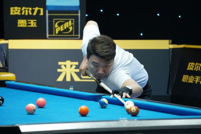 迅速拉开 迅速拉开